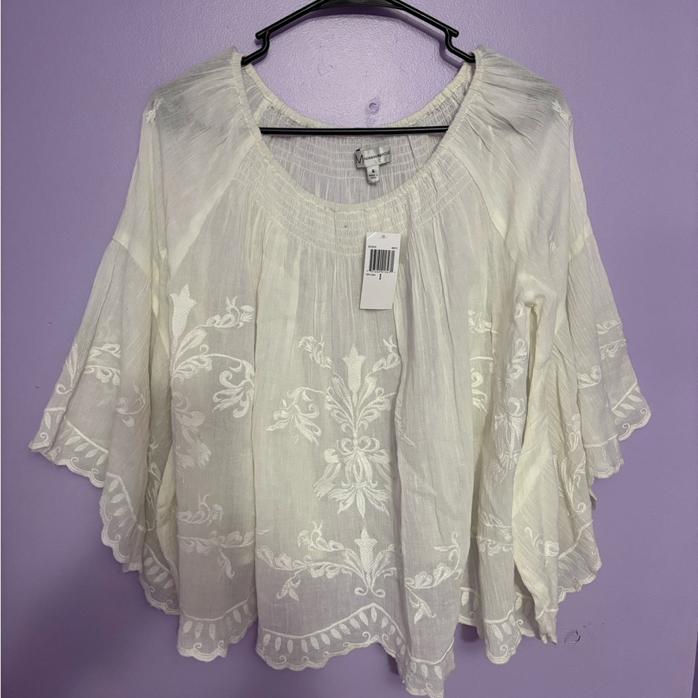 Neiman Marcus white embroidered flowy top oversized small NWT